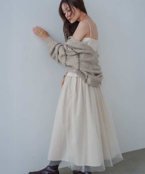 Bab(バブ)の「【選べるサイズ展開】レイヤード風チュールキャミワンピース(ワンピース・レディース・ブラウン/アイボリー/チャコールグレー・S/M)」の10枚目の写真