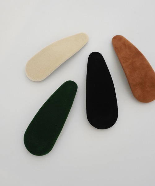 ammy.(エイミードット)の「【 ammy. / エイミードット 】 ディープカラー ベロア ヘアピン(ヘアピン・レディース・ブラウン/ブラウン系/ブラック/ホワイト系/アイボリー/ブラック系/グレー/バーガンディー/グリーン系/グリーン/レッド/レッド系・FREE)」の9枚目の写真