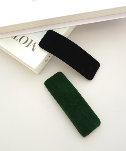 ammy.(エイミードット)の「【 ammy. / エイミードット 】 ディープカラー ベロア ヘアピン(ヘアピン・レディース・ブラウン/ブラウン系/ブラック/ホワイト系/アイボリー/ブラック系/グレー/バーガンディー/グリーン系/グリーン/レッド/レッド系・FREE)」の8枚目の写真