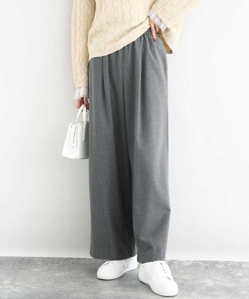 MK MICHEL KLEIN(エムケーミッシェルクラン)の「裏起毛ワイドストレートプルオンパンツ/洗える(その他パンツ・レディース・グレー/ブラック・38)」の1枚目の写真