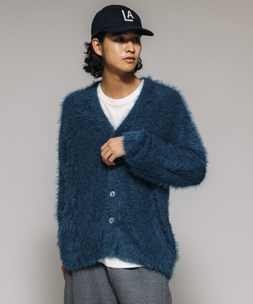 FREAK'S STORE(フリークスストア)の「メランジ フェザー Vネック カーディガン(カーディガン/ボレロ・メンズ・ブラック/ブルー/ブラウン/ベージュ・LARGE/MEDIUM)」の18枚目の写真