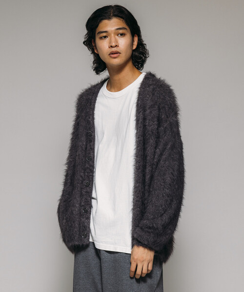 FREAK'S STORE(フリークスストア)の「メランジ フェザー Vネック カーディガン(カーディガン/ボレロ・メンズ・ブラック/ブルー/ブラウン/ベージュ・LARGE/MEDIUM)」の22枚目の写真