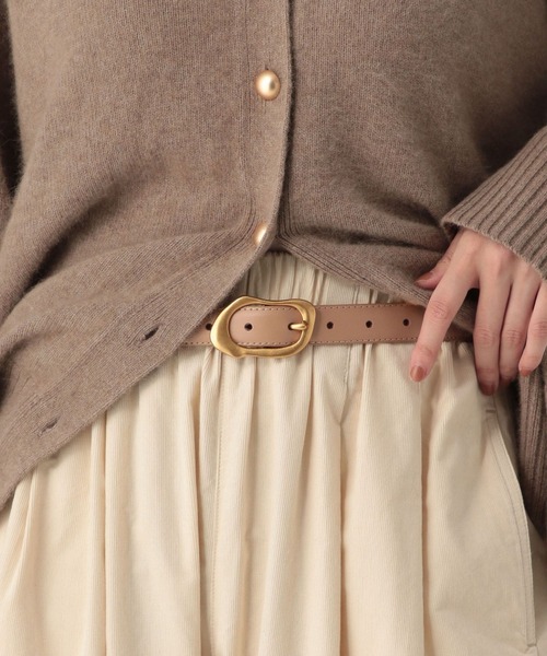 Elura（エルーラ）の「レザー変形バックルベルト/605527（ベルト・レディース・ブラック/ベージュ/ブラウン・ONE SIZE）」の3枚目の写真