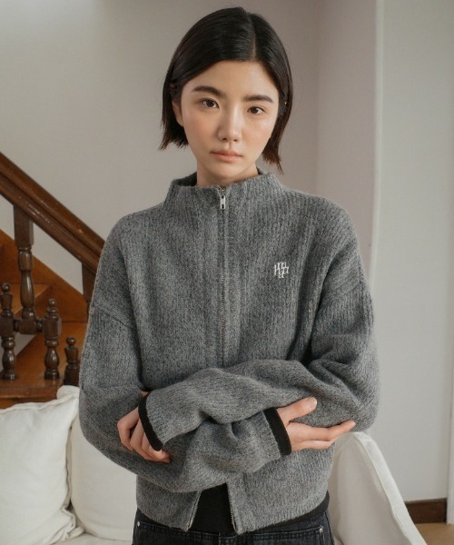 A'GEM/9 × .kom 『muah muah/ムーアムーア』SOLID STITCH KNIT ZIPUP