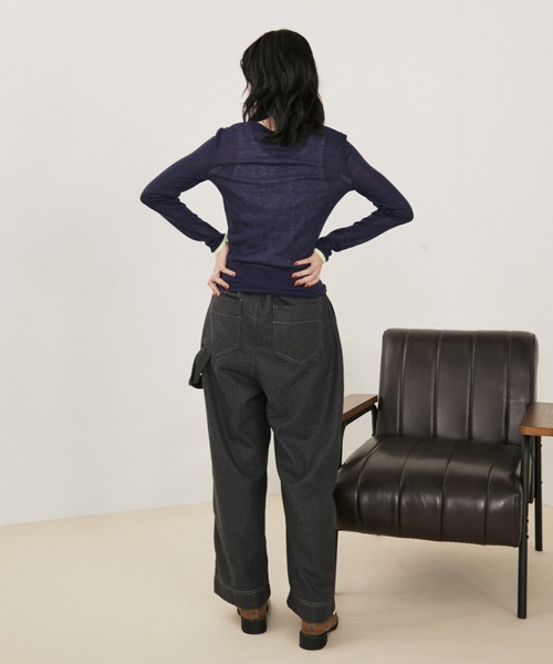 MERLOT（メルロー）の「フェイクレイヤードシアーヘンリーネックロンT（Tシャツ/カットソー・レディース・ネイビー/ライトグレー・FREE）」の3枚目の写真