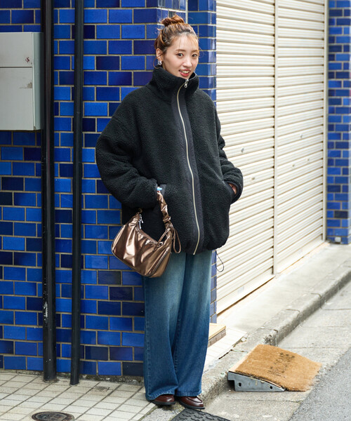 FREAK'S STORE（フリークスストア）の「限定展開　スタンドカラー リバーシブル ボア ブルゾン（ブルゾン・レディース・オリーブ/ブラック/グレー/ナチュラル・ﾌﾘ-）」の6枚目の写真