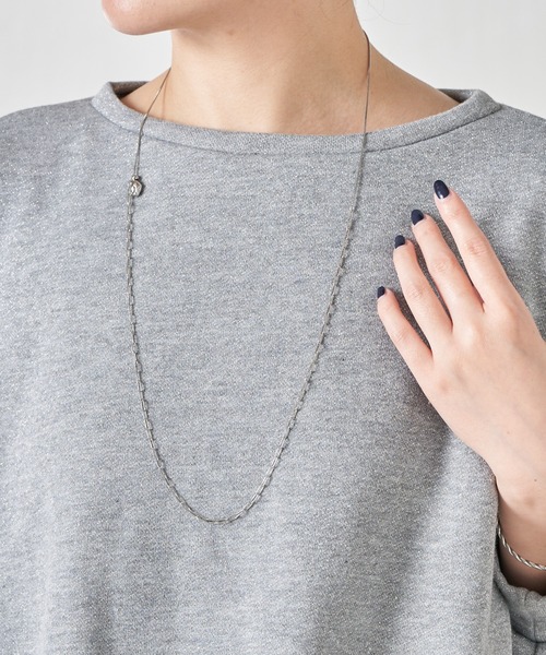 PAPILLONNER（パピヨネ）の「チェーンコンビY字ネックレス（ネックレス・レディース・シルバー/ゴールド・FREE）」の4枚目の写真