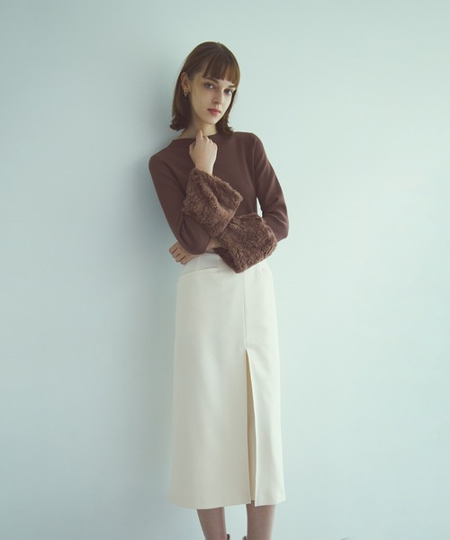 STRAWBERRY-FIELDS（ストロベリーフィールズ）の「シェルストレッチ_袖口フェイクファーニット（ニット/セーター・レディース・キナリ/モカ・2）」の14枚目の写真