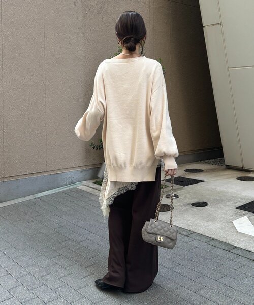 DouDou（ドゥドゥ）の「【インフルエンサーREI企画】ルーズニット（ニット/セーター・レディース・ブラウン/チャコールグレー/オフホワイト・FREE）」の5枚目の写真