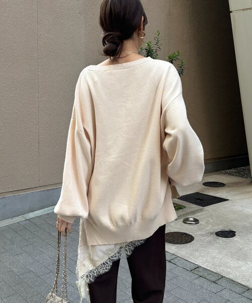 DouDou（ドゥドゥ）の「【インフルエンサーREI企画】ルーズニット（ニット/セーター・レディース・ブラウン/チャコールグレー/オフホワイト・FREE）」の10枚目の写真