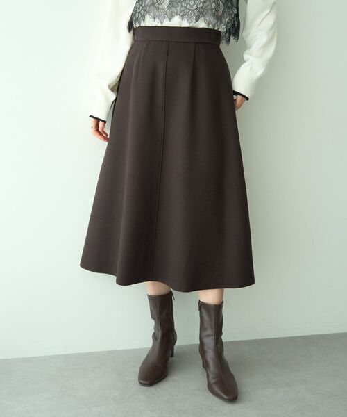 YECCA VECCA（イェッカヴェッカ）の「メルトンジャージーAラインスカート（スカート・レディース・グレイッシュベージュ/ブラウン/イエロー・S/M）」の3枚目の写真