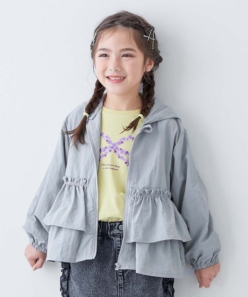 devirock（デビロック）の「【水はじく】 撥水ナイロン フードが取り外せる フリル ウインドブレーカー（ナイロンジャケット・キッズ・ブルー系/ネイビー/アイボリー/ピンクベージュ・100cm/110cm/120cm/130cm/140cm/150cm/160cm）」の4枚目の写真