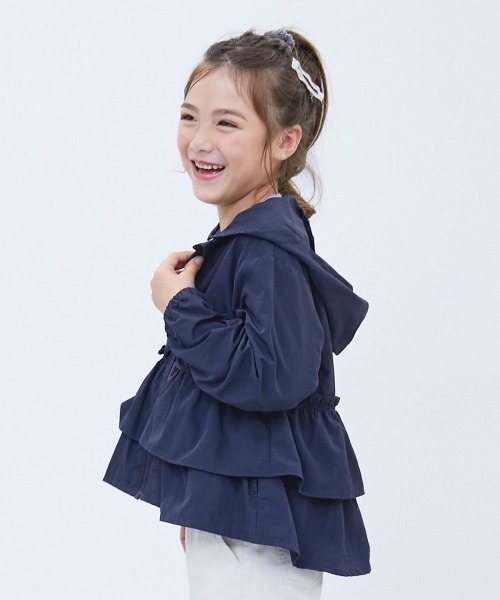 devirock（デビロック）の「【水はじく】 撥水ナイロン フードが取り外せる フリル ウインドブレーカー（ナイロンジャケット・キッズ・ブルー系/ネイビー/アイボリー/ピンクベージュ・100cm/110cm/120cm/130cm/140cm/150cm/160cm）」の3枚目の写真