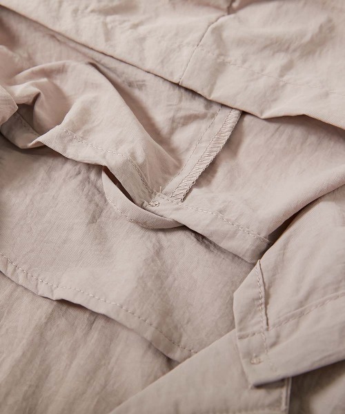 devirock（デビロック）の「【水はじく】 撥水ナイロン フードが取り外せる フリル ウインドブレーカー（ナイロンジャケット・キッズ・ブルー系/ネイビー/アイボリー/ピンクベージュ・100cm/110cm/120cm/130cm/140cm/150cm/160cm）」の11枚目の写真