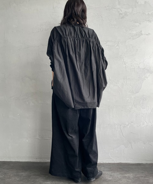 mizuiroind（ミズイロインド）の「[mizuiro ind/ミズイロインド] コーデュロイ タック ワイドパンツ（その他パンツ・レディース・アイボリー/ブラック・F）」の12枚目の写真