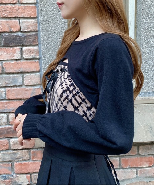 INGNI(イング)の「チェック柄デコルテオープンニット(ニット/セーター・レディース・ホワイト系その他2/ベージュ系1/ブラック系その他6・M)」の6枚目の写真