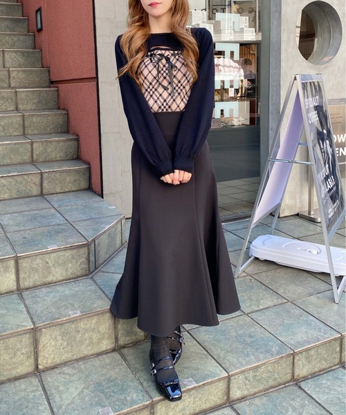 INGNI(イング)の「チェック柄デコルテオープンニット(ニット/セーター・レディース・ホワイト系その他2/ベージュ系1/ブラック系その他6・M)」の11枚目の写真