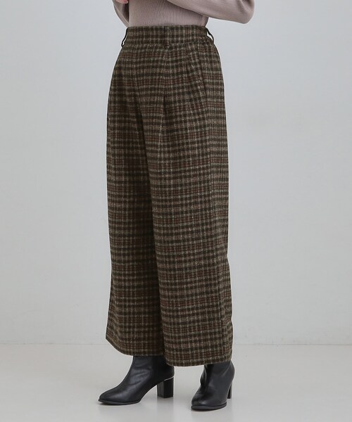 DRESKIP（ドレスキップ）の「【あったか】脚のラインをきれいに魅せる チェック柄ワイドパンツ（その他パンツ・レディース・ダークブラウン系1/ブラック系1/ネイビー系1・01/02/03/04）」の5枚目の写真