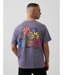 GAP（ギャップ）の「◆デ・ラ・ソウル リラックスフィット グラフィックTシャツ（Tシャツ/カットソー）」