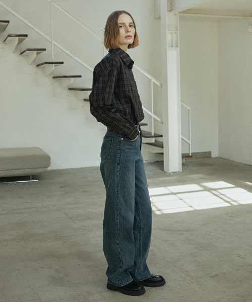 YUPPE(ヨッペ)の「DENIM CORDUROY PANTS_BLUE(デニムパンツ・レディース・その他・SMALL/MEDIUM)」の5枚目の写真