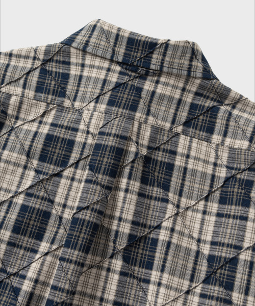 NONBLANK(ノンブランク)の「ピンタックチェックシャツ_BEIGE(シャツ/ブラウス・メンズ・ベージュ・MEDIUM/LARGE/X-LARGE)」の6枚目の写真