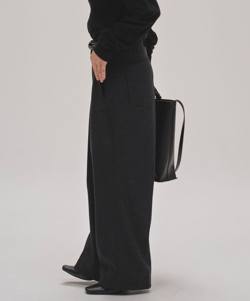 TODAYFUL（トゥデイフル）の「【TODAYFUL/トゥデイフル】《STUDIOUS別注カラー》Wool Painter Pants/ウールペインターパンツ（その他パンツ・レディース・ダークグレー/グレー/キナリ/ブラック・36/38）」の17枚目の写真