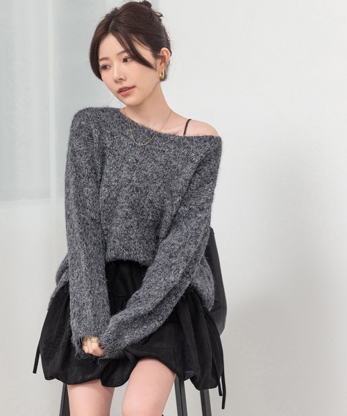 DAY CLOSET(デイ クローゼット)の「【おうちで洗える】長袖 ドロップショルダー へリンボーン ミックス カラー ニット プルオーバー レディース(ニット/セーター・レディース・グレー/ブラウン/ブラック/ブルー・FREE)」の5枚目の写真