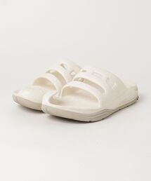 and it_（アンドイット）の「サンダル（サンダル）」