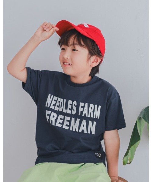 ZERO standerd(ゼロスタンダード)の「zero standard/ゼロスタンダード FREEMANTシャツ(Tシャツ/カットソー・キッズ・レッド/オフホワイト/ネイビー・160cm/150cm/140cm/130cm/120cm/110cm/100cm)」の1枚目の写真