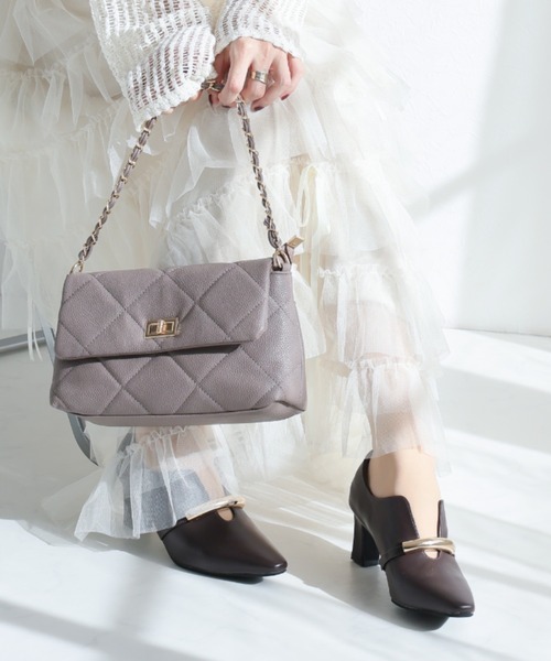 VIVIAN(ヴィヴィアン)の「スリットデザインゴールドモチーフパンプス(パンプス・レディース・ダークブラウン/ブラック・S/M/L/LL)」の12枚目の写真