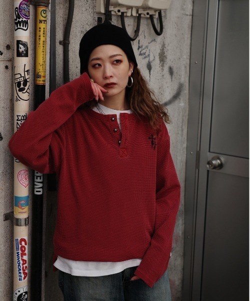 bike star(バイクスター)の「BIKE STAR ワンポイント刺繍ワッフルヘンリーネックロンT(Tシャツ/カットソー・メンズ・レッド/チャコールグレー/ブラック・L/M)」の17枚目の写真
