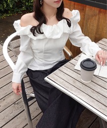 unnu（ユヌ）の「【2パターン】デザインフリル オフショルブラウス（シャツ/ブラウス）」