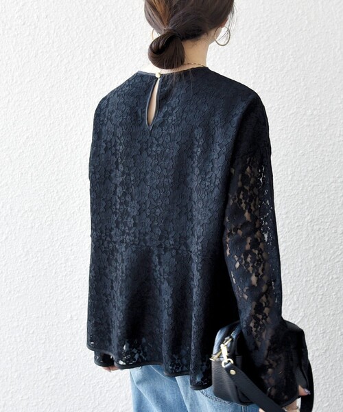 ☆新品同様☆29700円☆エムプルミエブラック☆フラワーレースペプラム