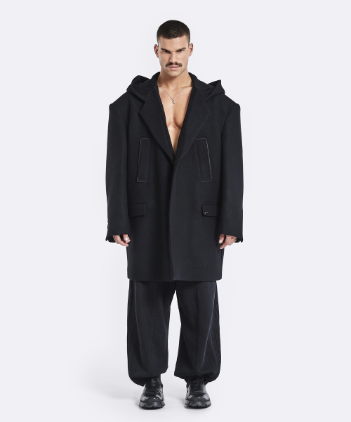 51%（フィフティーワンパーセント）の「Oversized single hoodie coat - black（チェスターコート・メンズ・その他・M/L）」の2枚目の写真