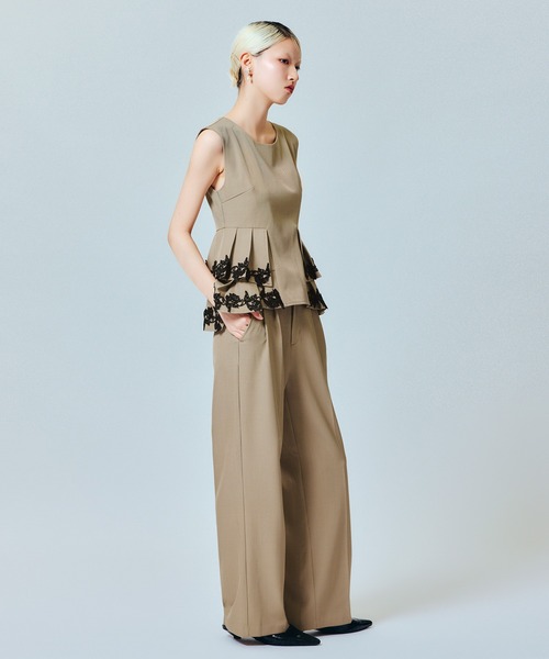 darial(ダリアル)の「【darial】point lace pants setup / ポイントレースパンツセットアップ(セットアップ・レディース・ブラック/グレー/ベージュ・S/M)」の4枚目の写真