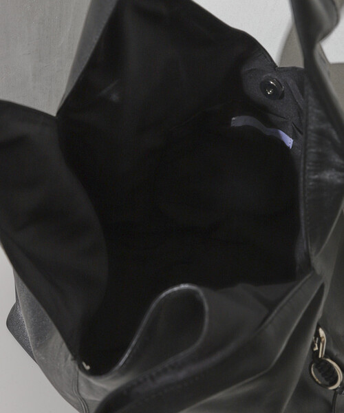 Firsthand（ファーストハンド）の「Firsthand/ファーストハンド Big Leather Marche Bag / ビッグ レザー マルシェバッグ / 牛革 / 撥水レザー（トートバッグ・メンズ・ブラック・ONE SIZE）」の14枚目の写真