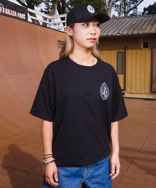 VOLCOM(ボルコム)の「VOLCOM/ボルコム 半袖 Tシャツ バックプリント NOZAKA SURF SS TEEVST261012(Tシャツ/カットソー・メンズ・ホワイト/ブラック・L/M)」の8枚目の写真