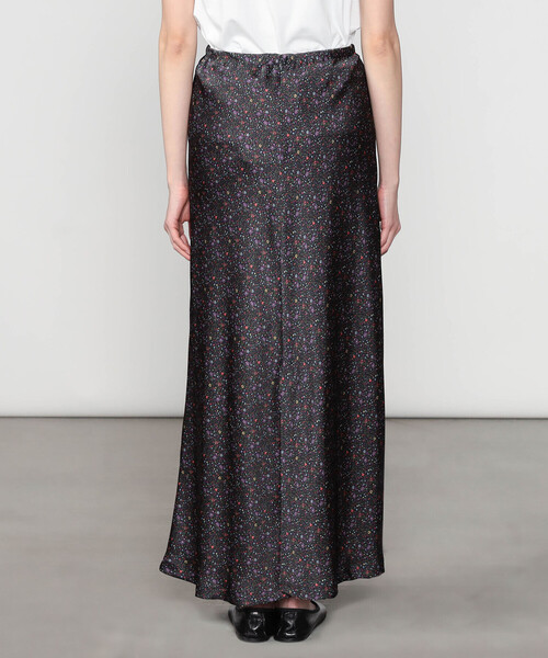 TICCA（ティッカ）の「TICCA | リトルフラワープリント タイトスカート WOMEN（スカート・レディース・ブルー系その他5・1）」の8枚目の写真