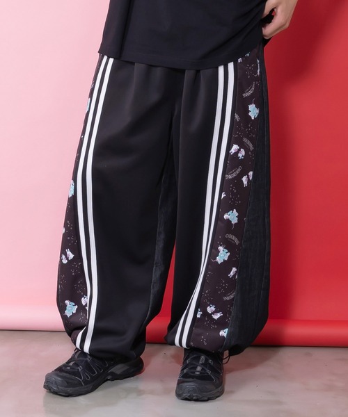 ScoLar Parity（スカラーパリティ）の「361109：桜咲千依さんコラボ第5弾 ちょこにゃんず ジャージ×デニム切替パンツ（その他パンツ・レディース・ブラック/サックスブルー・M）」の4枚目の写真