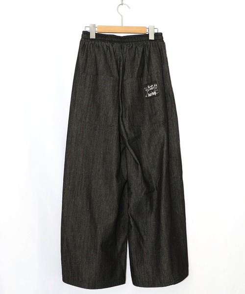 ScoLar Parity（スカラーパリティ）の「361109：桜咲千依さんコラボ第5弾 ちょこにゃんず ジャージ×デニム切替パンツ（その他パンツ・レディース・ブラック/サックスブルー・M）」の9枚目の写真