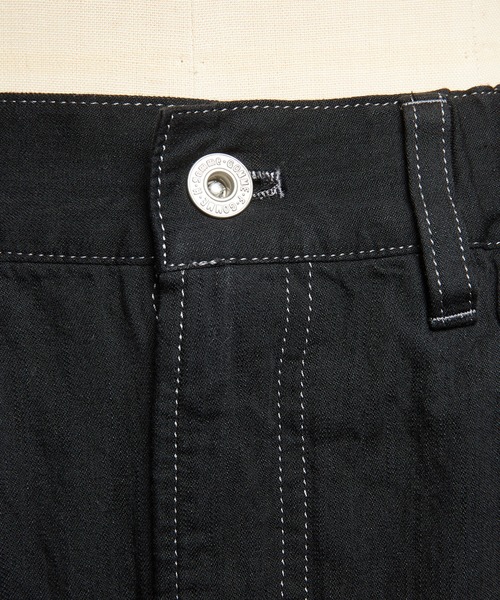 gomme(ゴム)の「ドレープデニムパンツ(デニムパンツ・レディース・ブラック・MEDIUM)」の13枚目の写真