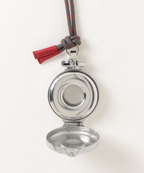 Vivienne Westwood MAN（ヴィヴィアンウエストウッドマン）の「AI LH MOBILE ASHTRAY（その他小物・メンズ・シルバー・FREE）」の3枚目の写真