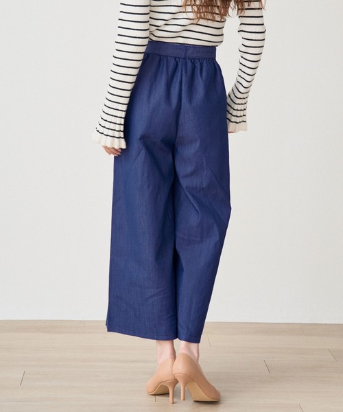 laulea（ラウレア）の「CVCスラブデニム クロプトワイドパンツ（デニムパンツ・レディース・ネイビー/サックスブルー/グレー/ブルー・M/L）」の4枚目の写真