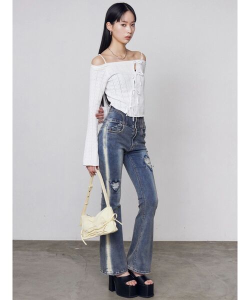 EMODA（エモダ）の「ホールリボン2WAYニット（ニット/セーター・レディース・レッド/ホワイト/グレー・FREE）」の12枚目の写真