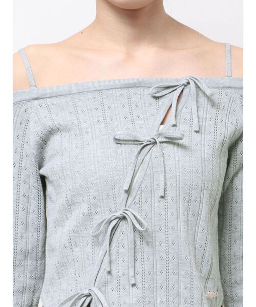 EMODA（エモダ）の「ホールリボン2WAYニット（ニット/セーター・レディース・レッド/ホワイト/グレー・FREE）」の20枚目の写真