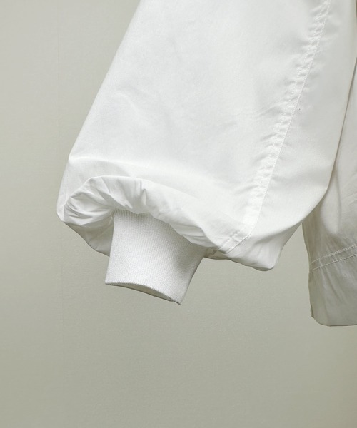 PICCIN（ピッチン）の「ポケット付きパフスリーブプルオーバー（Tシャツ/カットソー・レディース・オフホワイト/ブラック・M）」の14枚目の写真