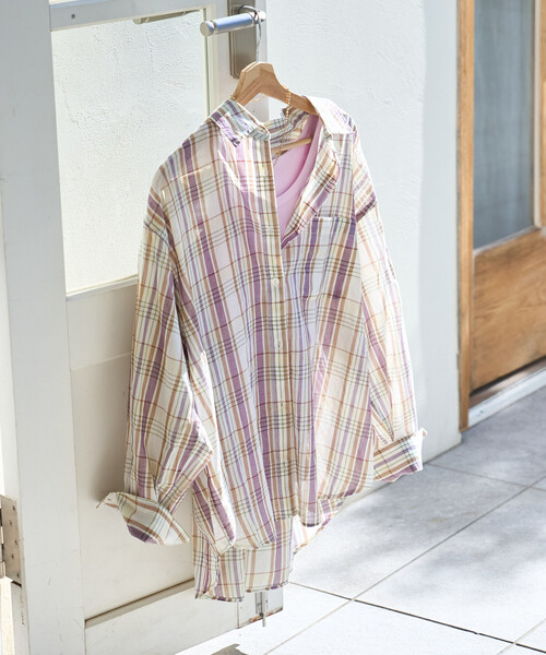 FREAK'S STORE(フリークスストア)の「インドボイル 長袖 シアーシャツ/ストライプシャツ/チェックシャツ(シャツ/ブラウス・レディース・その他/コーラルピンク/チャコール/オフホワイト/ブルー・SMALL/MEDIUM)」の5枚目の写真