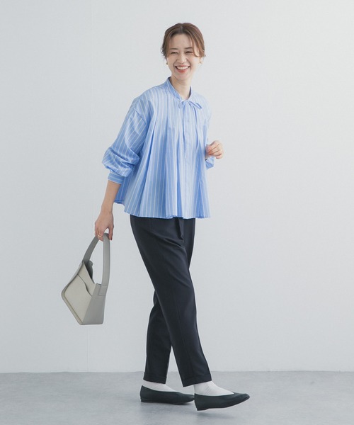 URBAN RESEARCH DOORS（アーバンリサーチドアーズ）の「ストライプリボンフレアブラウス（シャツ/ブラウス・レディース・オフホワイト/ブルー系その他・FREE）」の20枚目の写真