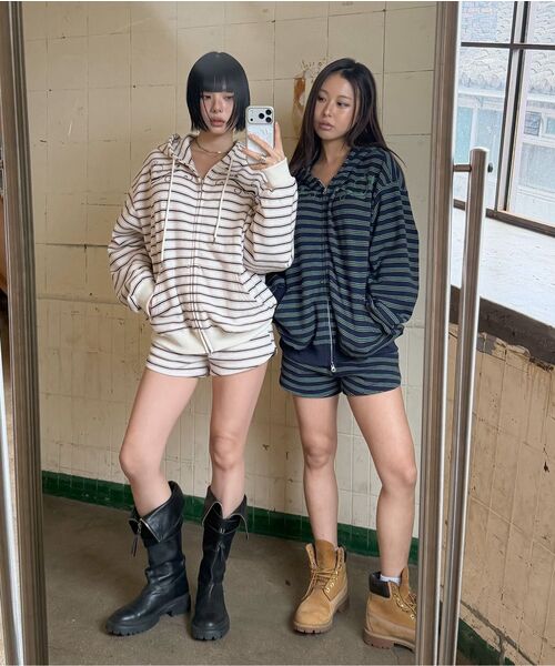 Midnight Move(ミッドナイトムーブ)の「set st hood zip up (grey)(パーカー・レディース・その他・FREE)」の2枚目の写真