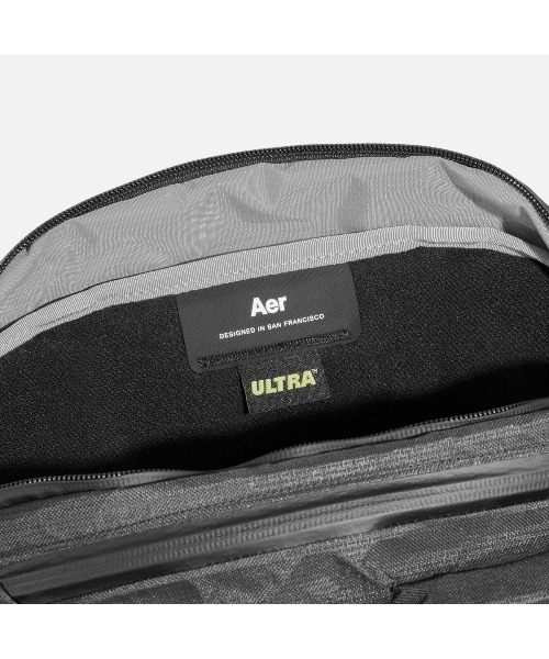 Aer(エアー)の「AER Travel Pack 4 28L Ultra / AER-28070(バックパック/リュック・メンズ・ブラック・FREE)」の16枚目の写真